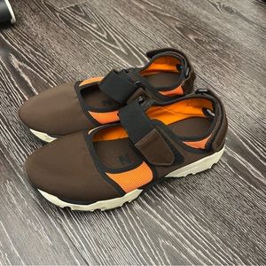 marni scuba sneaker 🤿 made in italy 🇮🇹 size IT 39 or US women’s 8